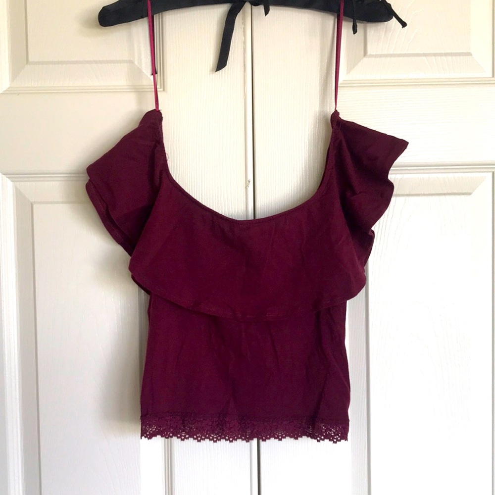 Off shoulder crop top